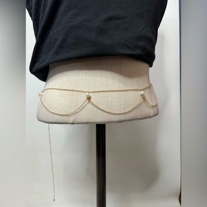 Waist jewelry with pearls gold plated fits small to large fit NWT